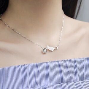 Sterling Silver cat 🐈 & Fire Labradorite Necklace